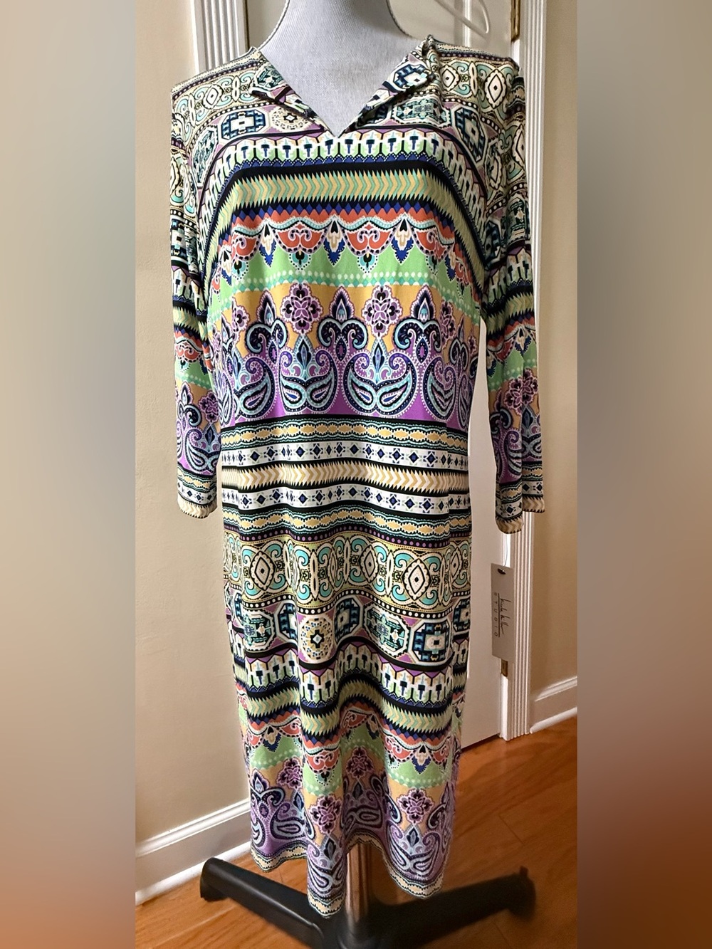 Nicole Miller NWT Printed Midi Dress in Pastel Multi - Women Size 16